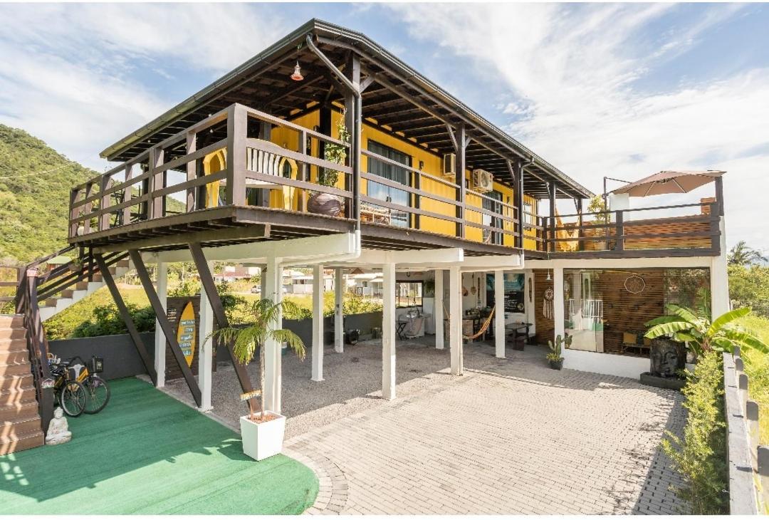 Pousada Container Amarelo Palhoça エクステリア 写真